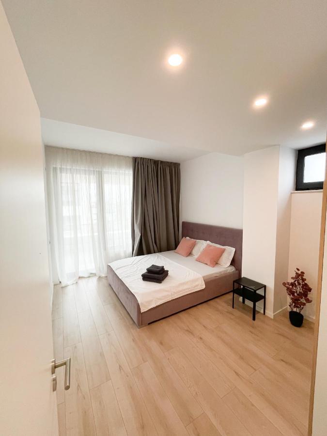 Warm Hotel Apartment بوخارست المظهر الخارجي الصورة